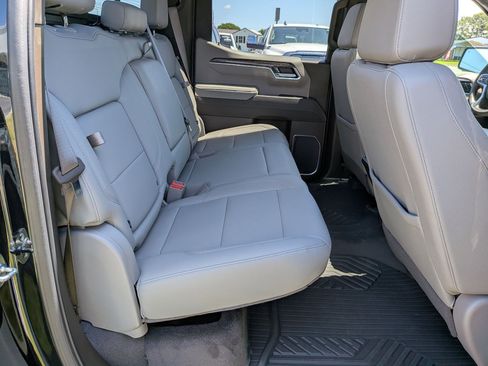 Used 2025 Chevrolet Silverado 1500 LTZ w/ LTZ Premium Package AWD/4WD image 20