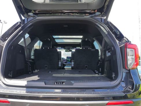 Used 2020 Ford Explorer ST w/ Premium Technology Package AWD/4WD image 16