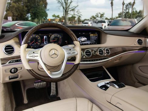 Used 2019 Mercedes-Benz S 560 Sedan w/ AMG Line Exterior image 21
