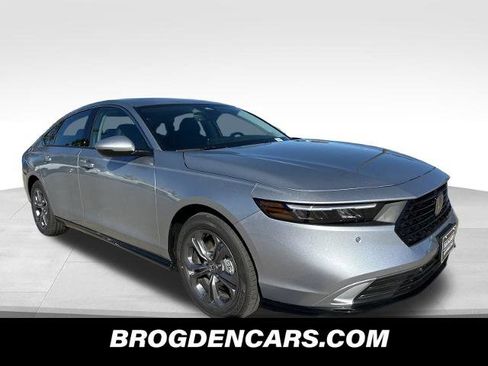 New 2025 Honda Accord EX-L image 10