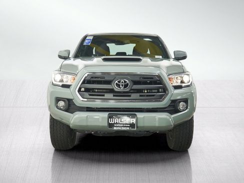 Used 2023 Toyota Tacoma TRD Sport AWD/4WD image 8