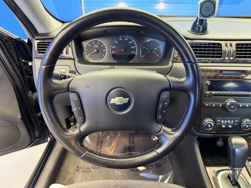Used 2013 Chevrolet Impala LT w/ LT Sunroof Package FWD image 14