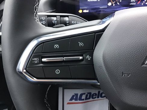 New 2026 Chevrolet Traverse LT image 36