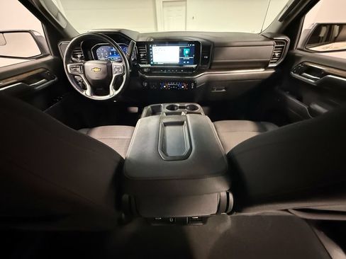 Used 2023 Chevrolet Silverado 1500 LT AWD/4WD image 68