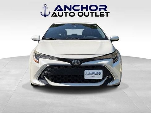 Used 2019 Toyota Corolla XSE FWD image 2