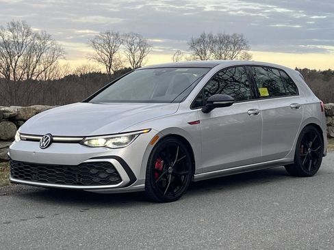 Used 2024 Volkswagen GTI SE image 13