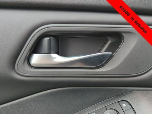 New 2026 Nissan Rogue SV image 10