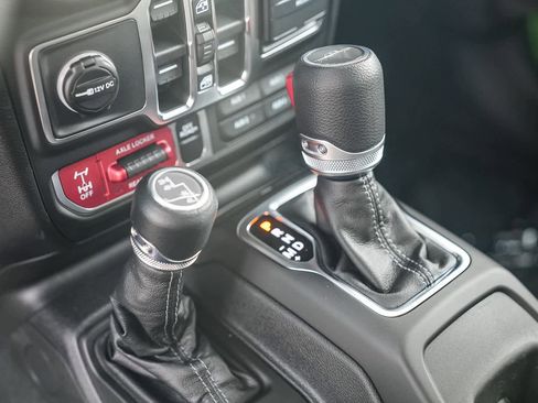 New 2026 Jeep Gladiator Sport image 20