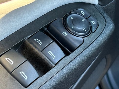 New 2024 Chevrolet Equinox LS w/ Driver Confidence II Package image 20