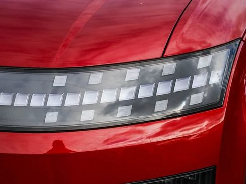 New 2026 Hyundai Ioniq 9 Limited w/ Tow & Go Package image 5