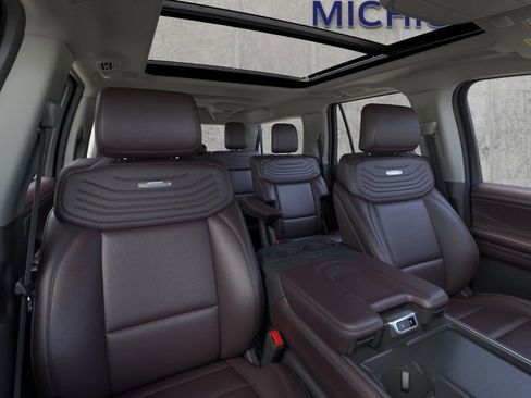 New 2025 Ford Expedition Max Platinum w/ Platinum Ultimate Package image 10