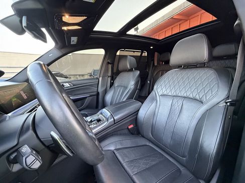 Used 2020 BMW X5 M50i w/ Executive Package AWD/4WD image 22