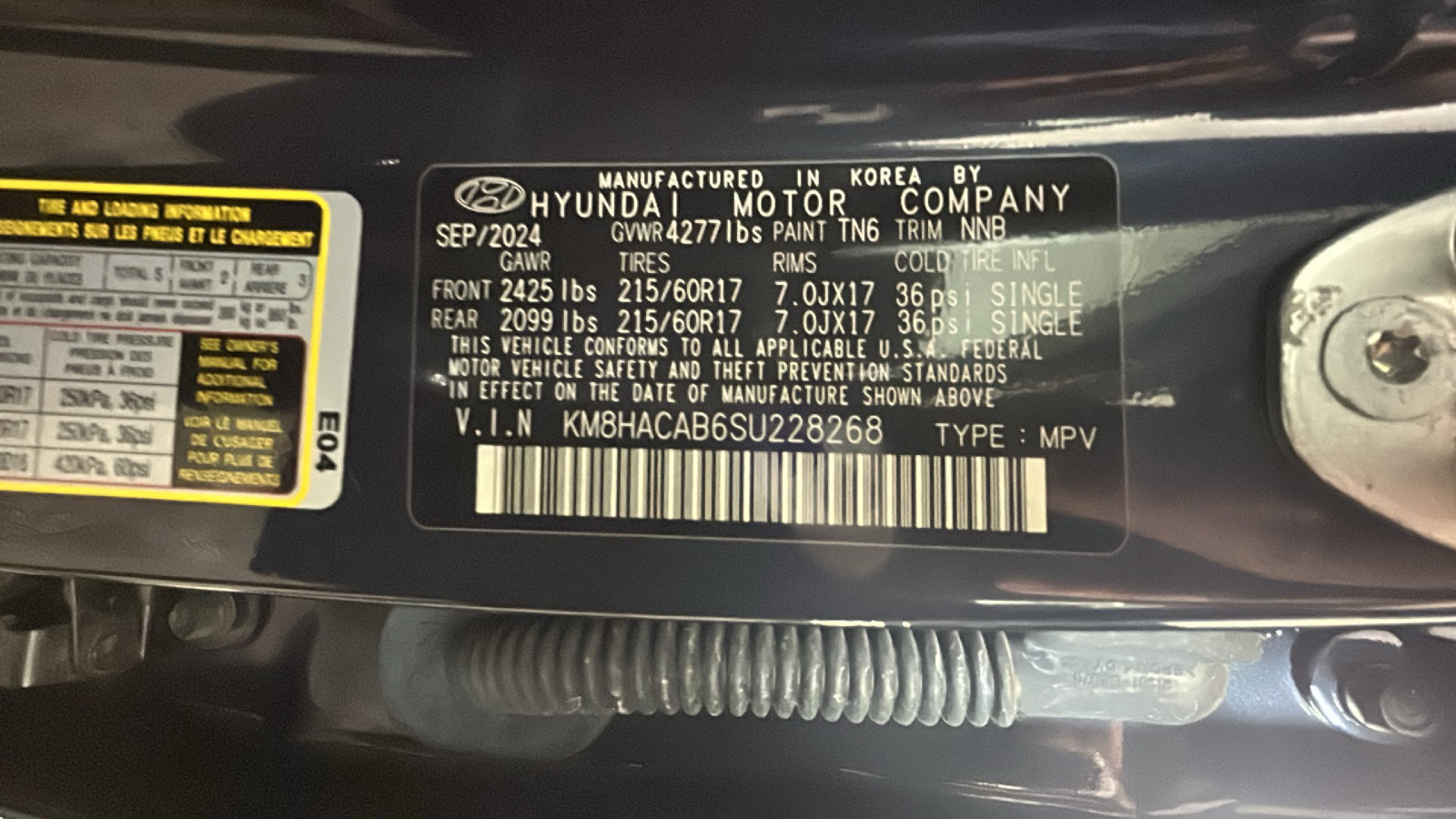 Certified 2025 Hyundai Kona SE AWD/4WD image 11