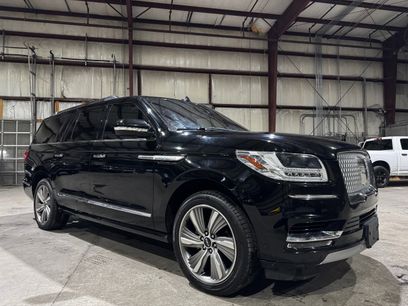 Used 2018 Lincoln Navigator L Reserve w/ Technology Package