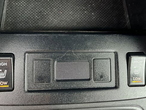 Used 2015 Subaru Forester 2.5i Premium w/ All-Weather Package image 18