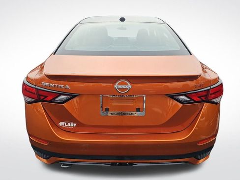 Used 2025 Nissan Sentra SR image 22