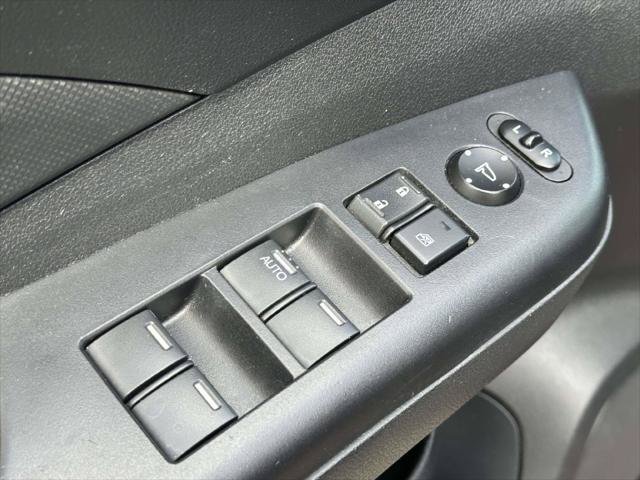 Used 2016 Honda CR-V SE image 16