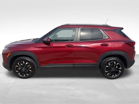 Used 2023 Chevrolet TrailBlazer LT w/ Convenience Package AWD/4WD image 10