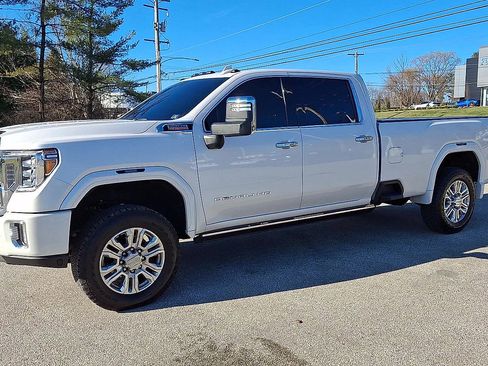 Certified 2022 GMC Sierra 3500 Denali image 5
