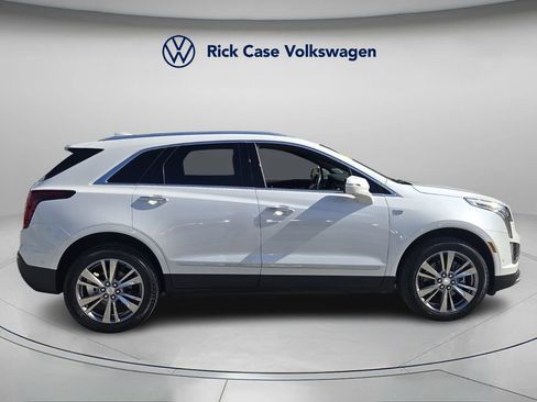 Used 2025 Cadillac XT5 Premium Luxury w/ Technology Package image 3