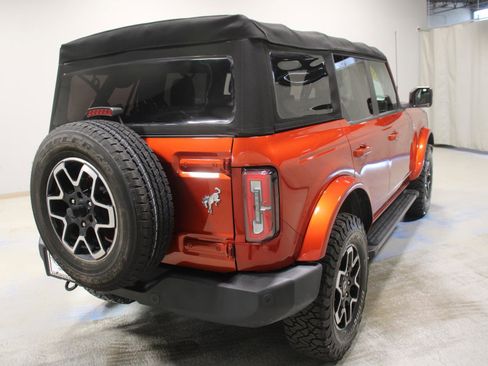 Used 2022 Ford Bronco Outer Banks image 8