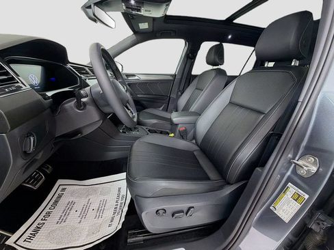 Certified 2023 Volkswagen Tiguan SE R-Line FWD image 20