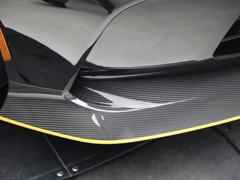 Used 2023 Aston Martin V12 Vantage Roadster image 31