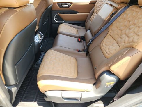 Used 2025 Nissan Armada Platinum Reserve w/ Convenience Package AWD/4WD image 20