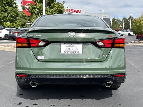 New 2025 Nissan Altima 2.5 SR image 6