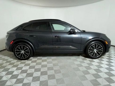 Used 2024 Porsche Macan 4 Electric image 50