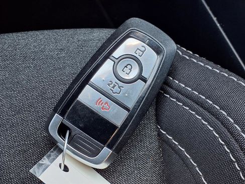 Used 2024 Ford Mustang Coupe image 16