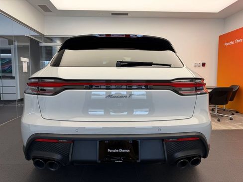 Certified 2026 Porsche Macan Turbo AWD/4WD image 8