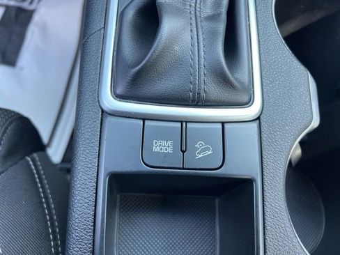 Used 2017 Kia Sportage LX image 21