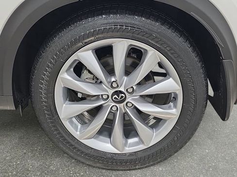 Used 2021 INFINITI QX50 Luxe image 33