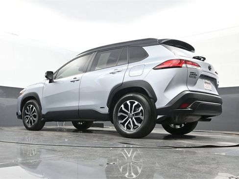 Used 2024 Toyota Corolla Cross SE w/ Moonroof Package image 28