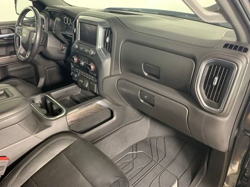 Used 2020 Chevrolet Silverado 1500 LTZ w/ LTZ Plus Package AWD/4WD image 5