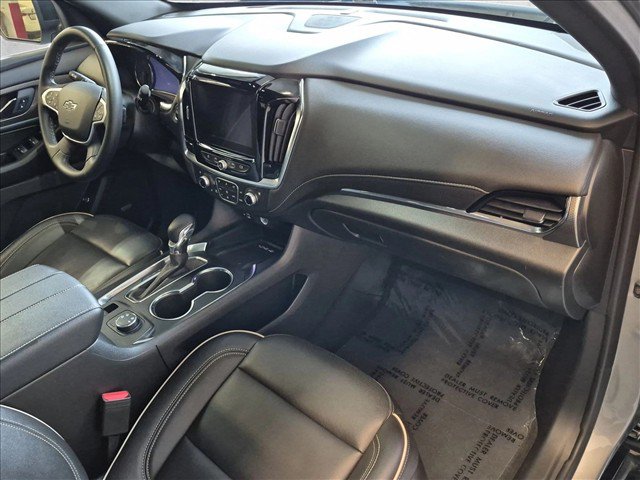Used 2023 Chevrolet Traverse Premier w/ Redline Edition AWD/4WD image 23