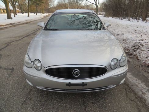 Used 2006 Buick LaCrosse CX image 8