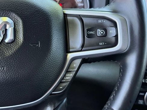 Used 2024 RAM 1500 Big Horn AWD/4WD image 28