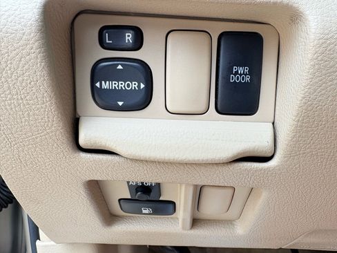 Used 2006 Lexus RX 330 image 47