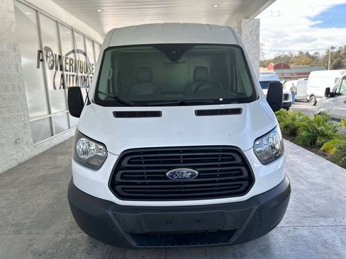 Used 2017 Ford Transit 250 148 Medium Roof RWD image 3
