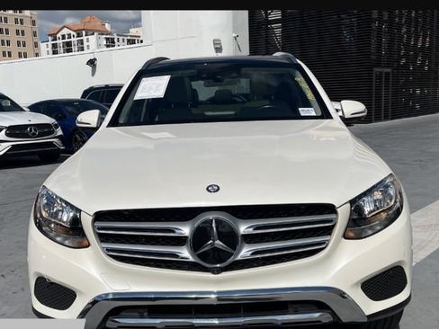 Used 2016 Mercedes-Benz GLC 300 4MATIC image 8