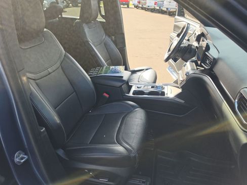 Used 2020 Ford Explorer ST AWD/4WD image 22