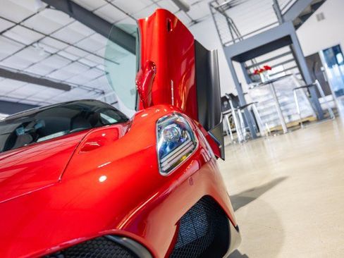 Used 2023 Maserati MC20 Coupe image 12