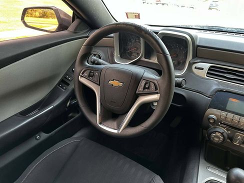 Used 2013 Chevrolet Camaro LS image 16