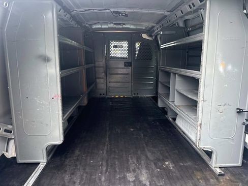 Used 2020 Chevrolet Express 2500 w/ Driver Convenience Package image 5