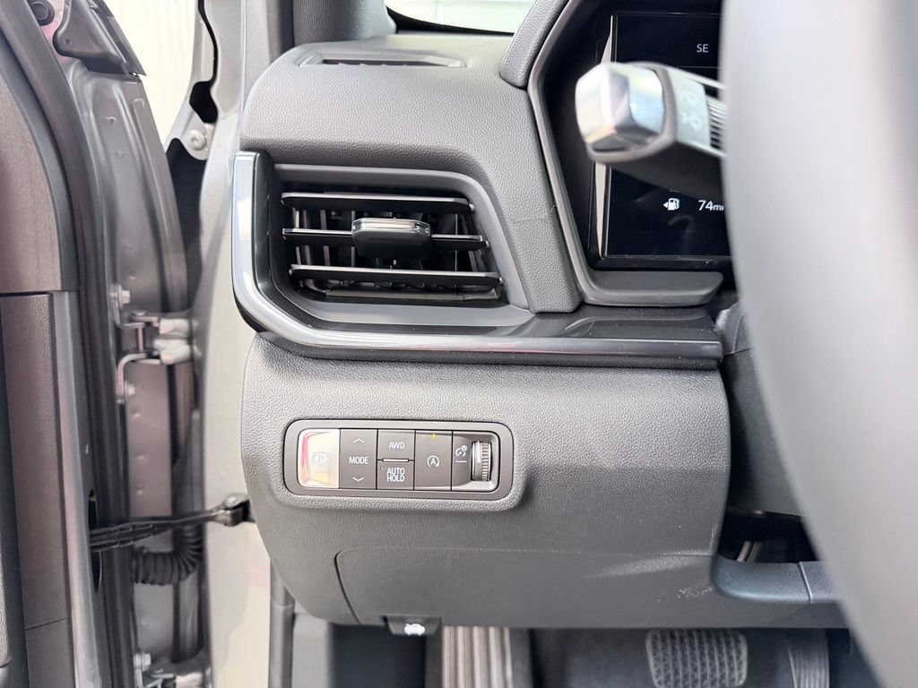 New 2026 GMC Terrain AT4 w/ Technology Package II AWD/4WD image 40