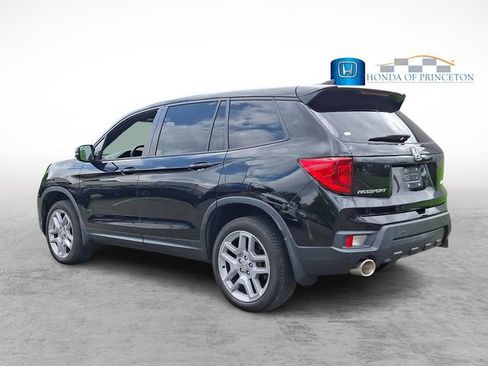 Certified 2024 Honda Passport EX-L image 4