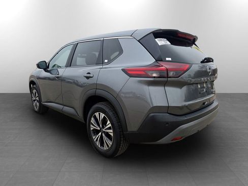 Used 2023 Nissan Rogue SV image 8