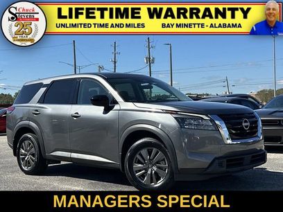 Used 2023 Nissan Pathfinder S